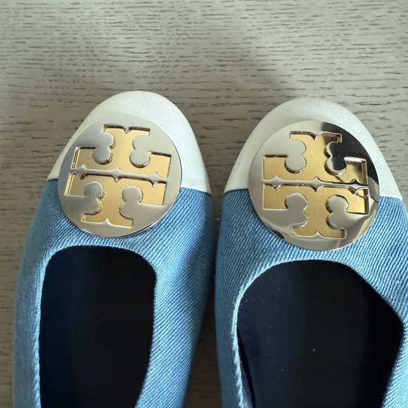 Tory Burch Blue and White Women's Flats - Picture 4 of 4